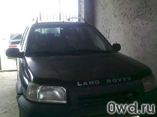 Битый автомобиль Land Rover Freelander